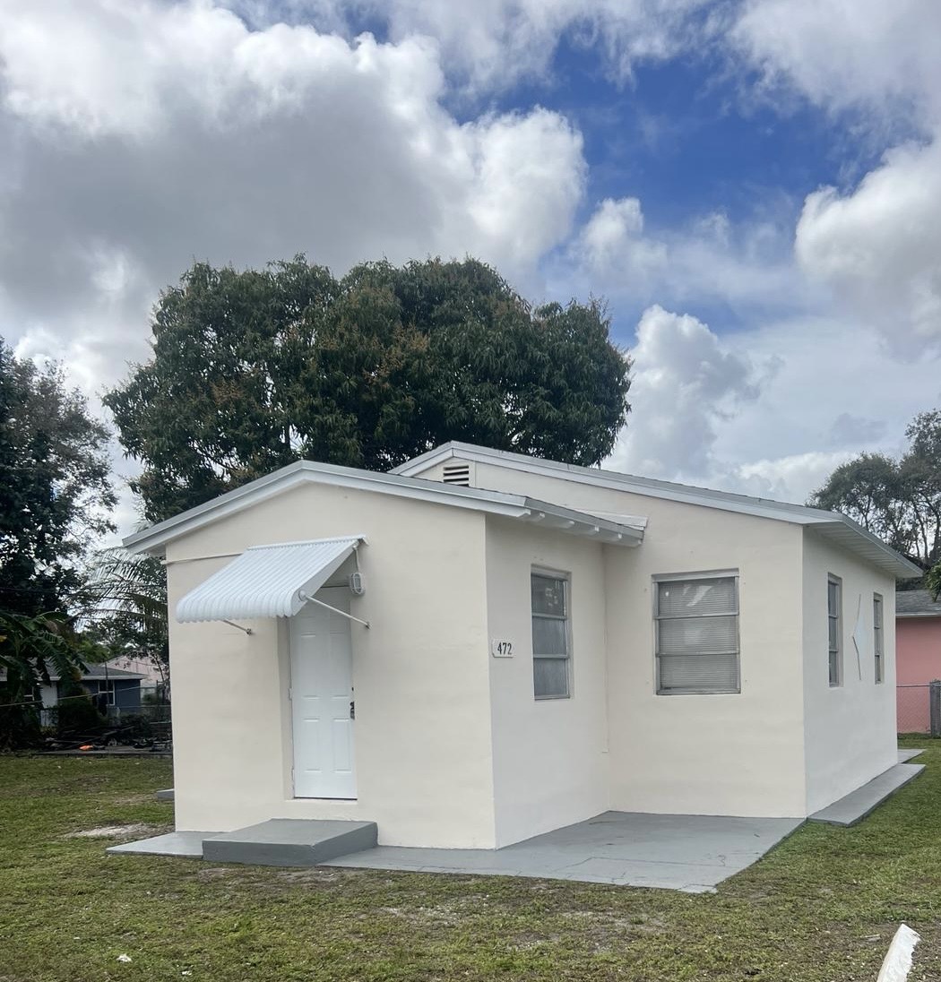 470 Northeast 162nd Street - 472