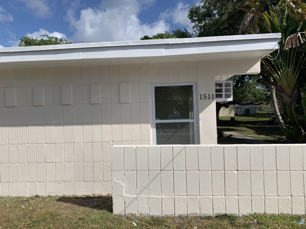1511 Northeast 117th Street - 2